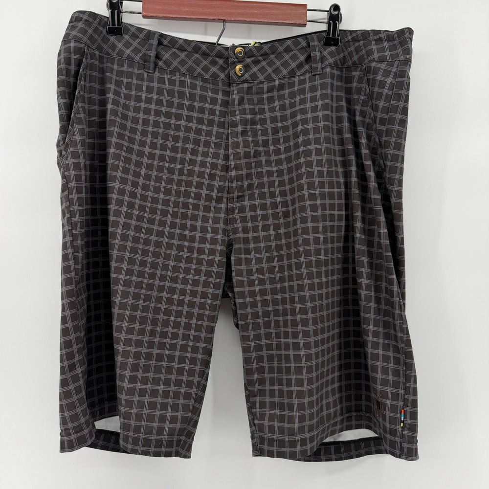 Smartwool Performance Shorts Mens XL Black Grid Plaid Merino Lining Hiking Swim